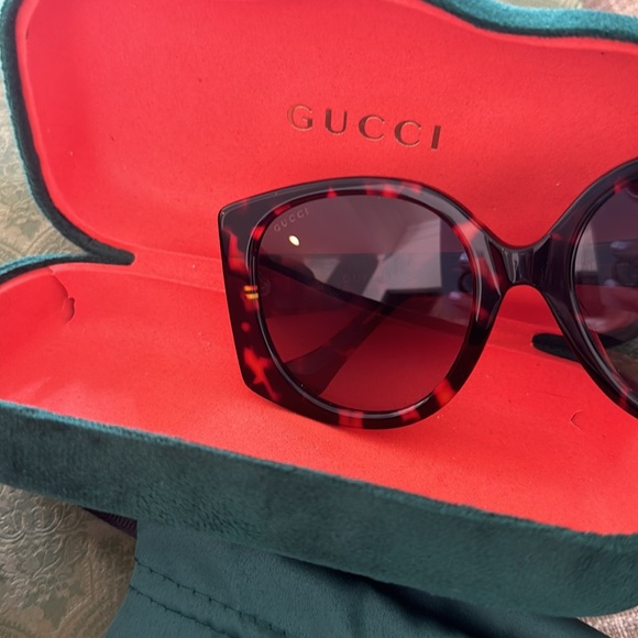 GUCCI sunglasses - Picture 10 of 10